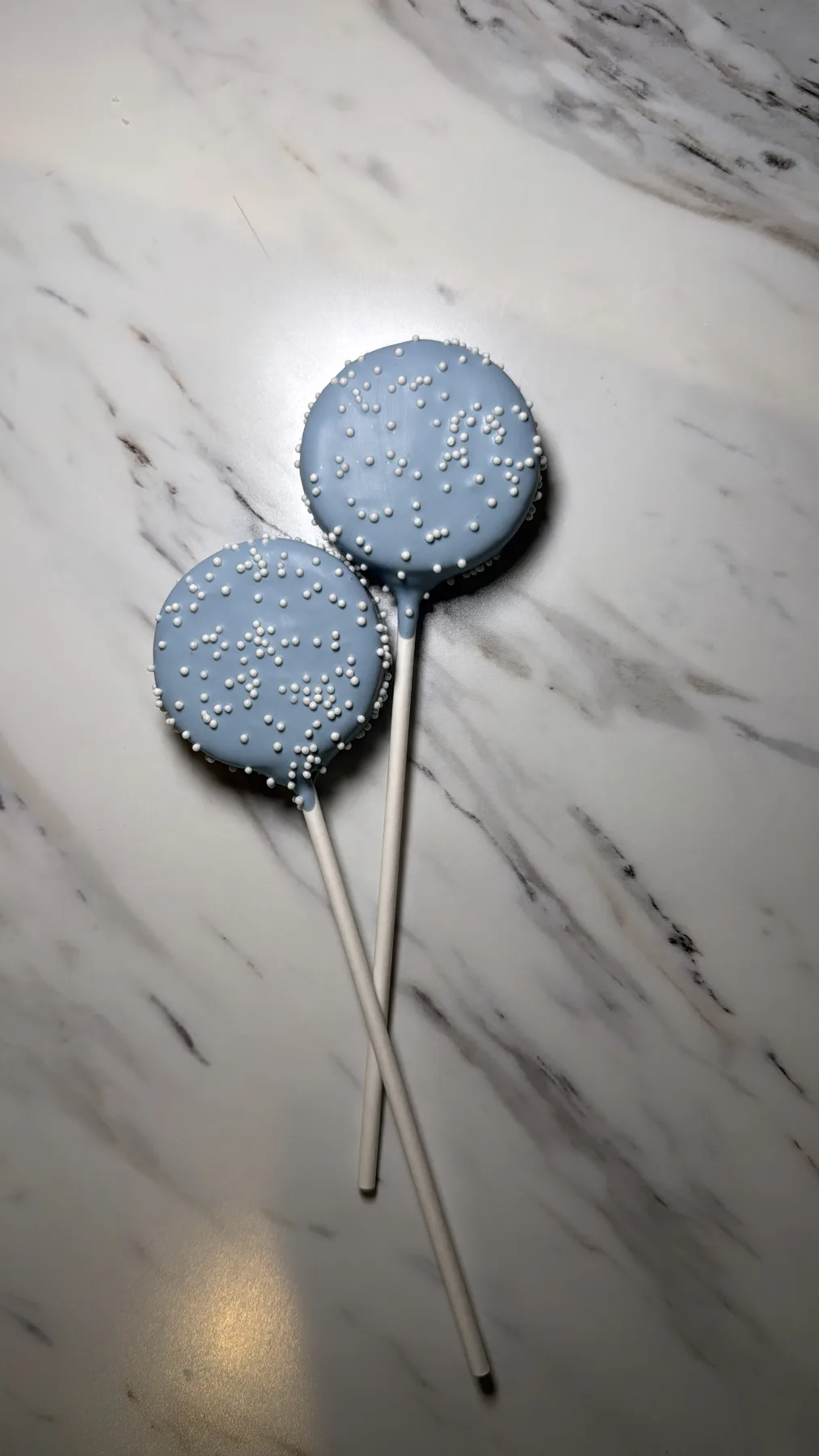 Classic Round Cake Pop example 1 from The Sweet Spot Cake Pops