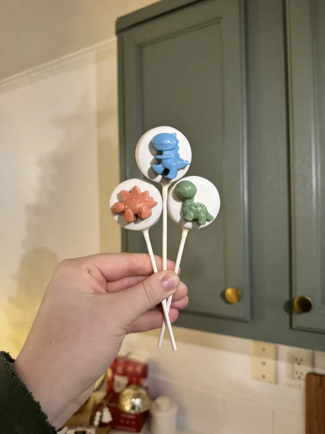 Custom Cake Pop example 2 from The Sweet Spot Cake Pops