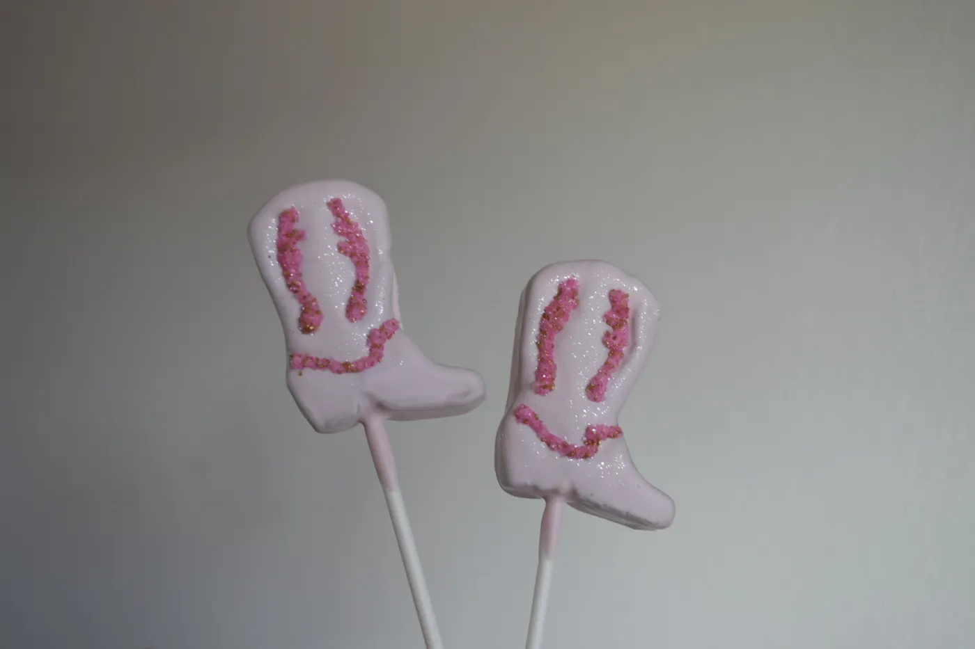 Custom Cake Pop example 4 from The Sweet Spot Cake Pops