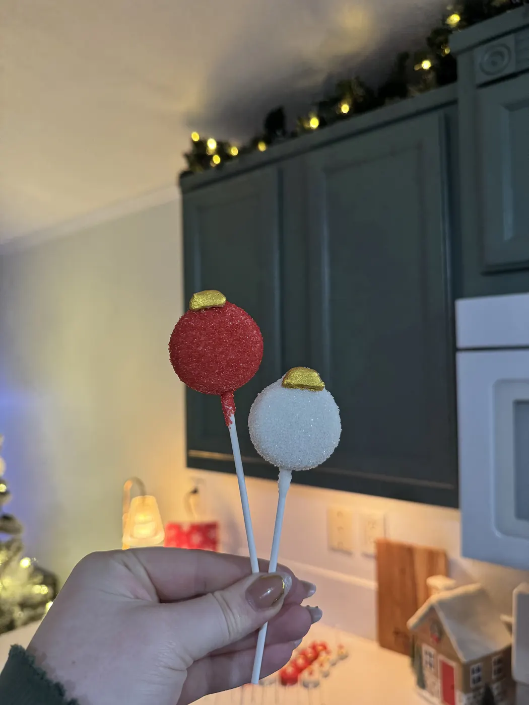 Custom Cake Pop example 34 from The Sweet Spot Cake Pops