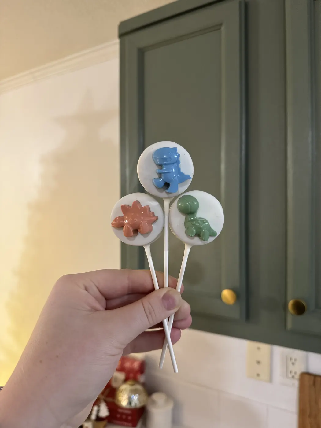 Custom Cake Pop example 77 from The Sweet Spot Cake Pops