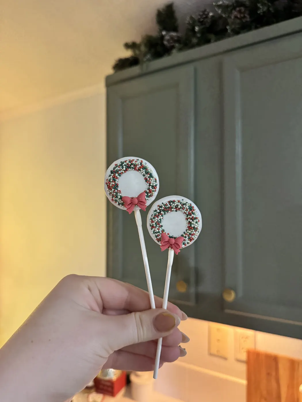 Custom Cake Pop example 95 from The Sweet Spot Cake Pops