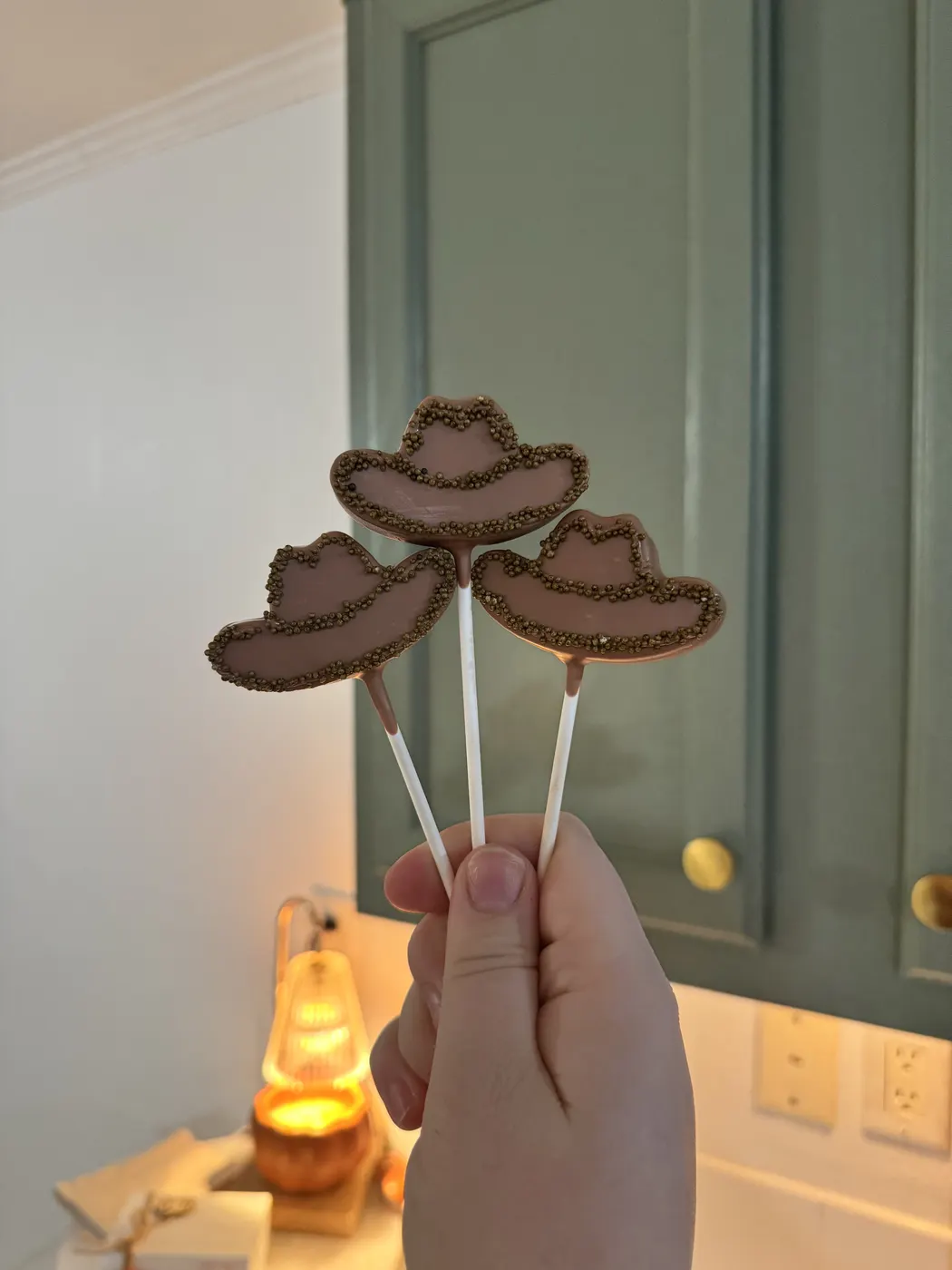Custom Cake Pop example 110 from The Sweet Spot Cake Pops