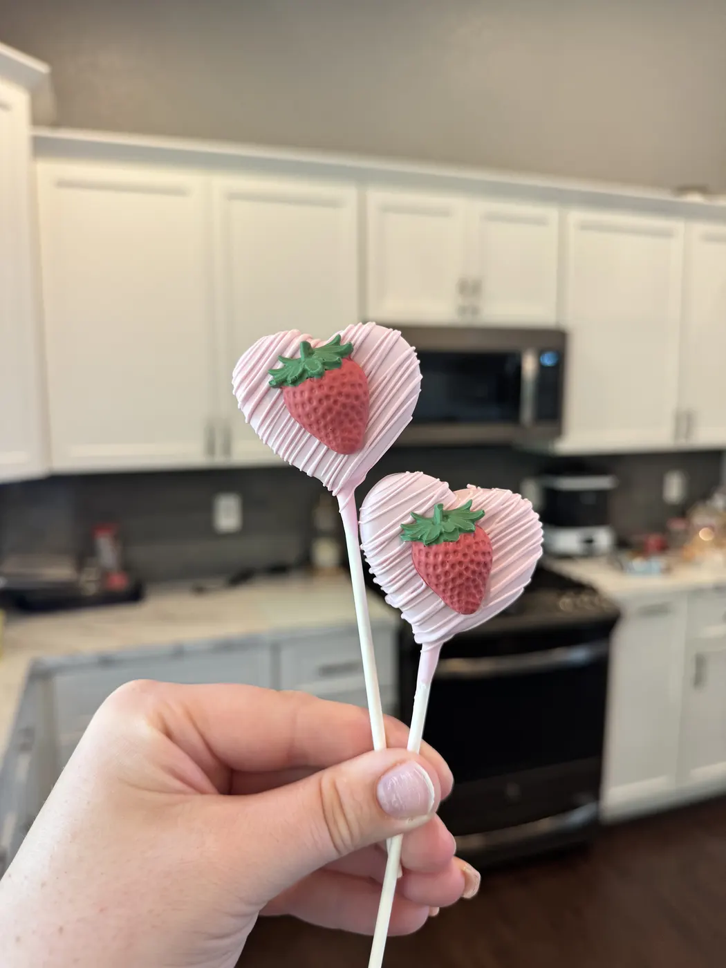 Custom Cake Pop example 111 from The Sweet Spot Cake Pops