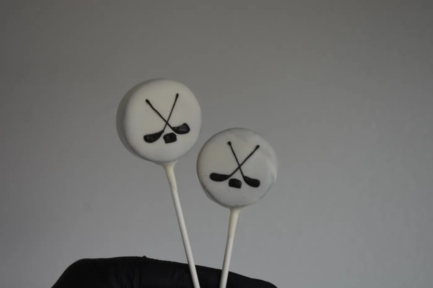 Custom Cake Pop example 114 from The Sweet Spot Cake Pops