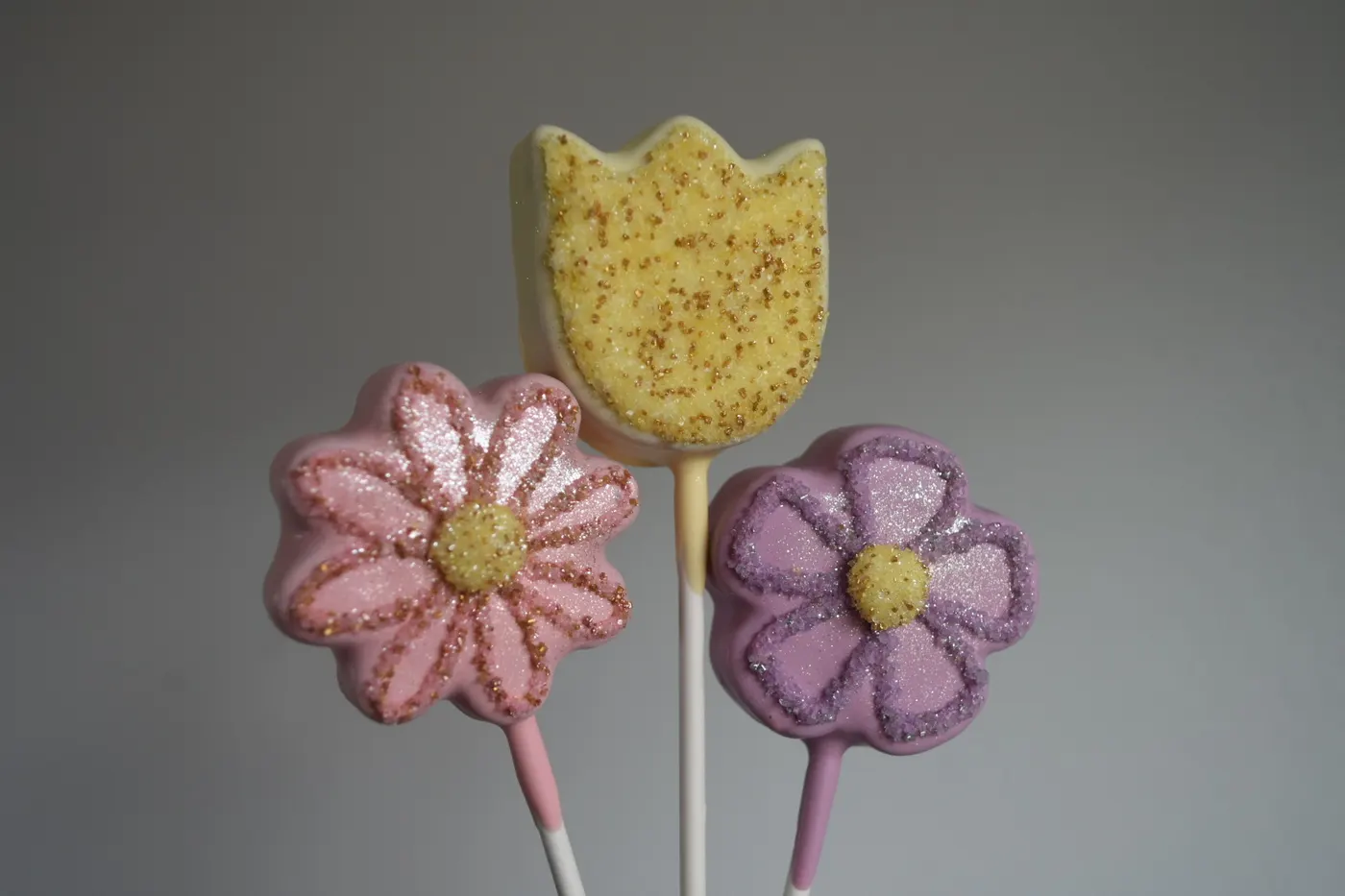 Custom Cake Pop example 128 from The Sweet Spot Cake Pops