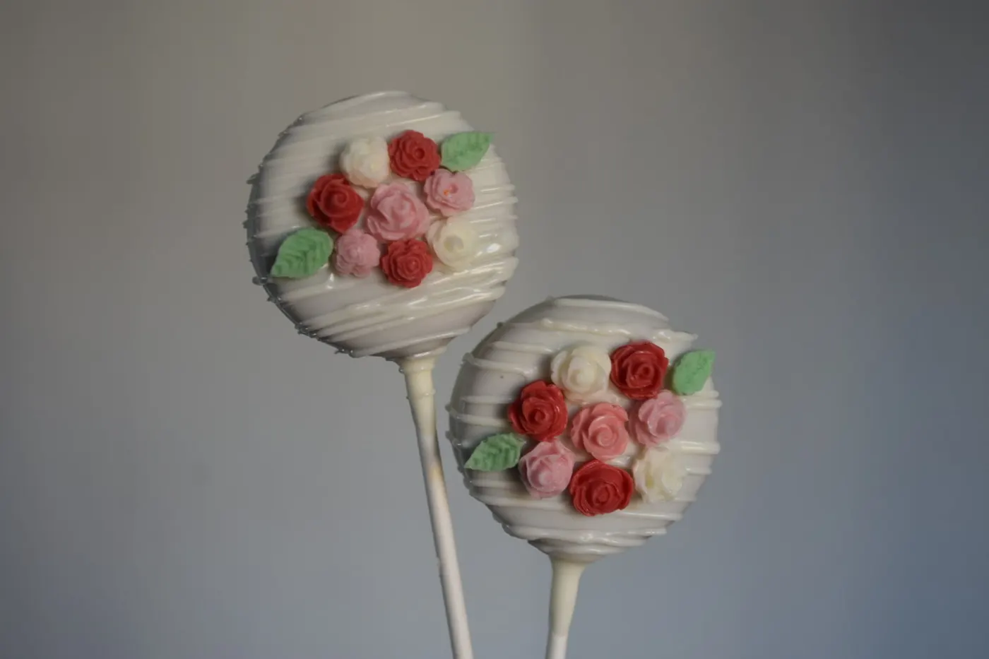 Custom Cake Pop example 130 from The Sweet Spot Cake Pops