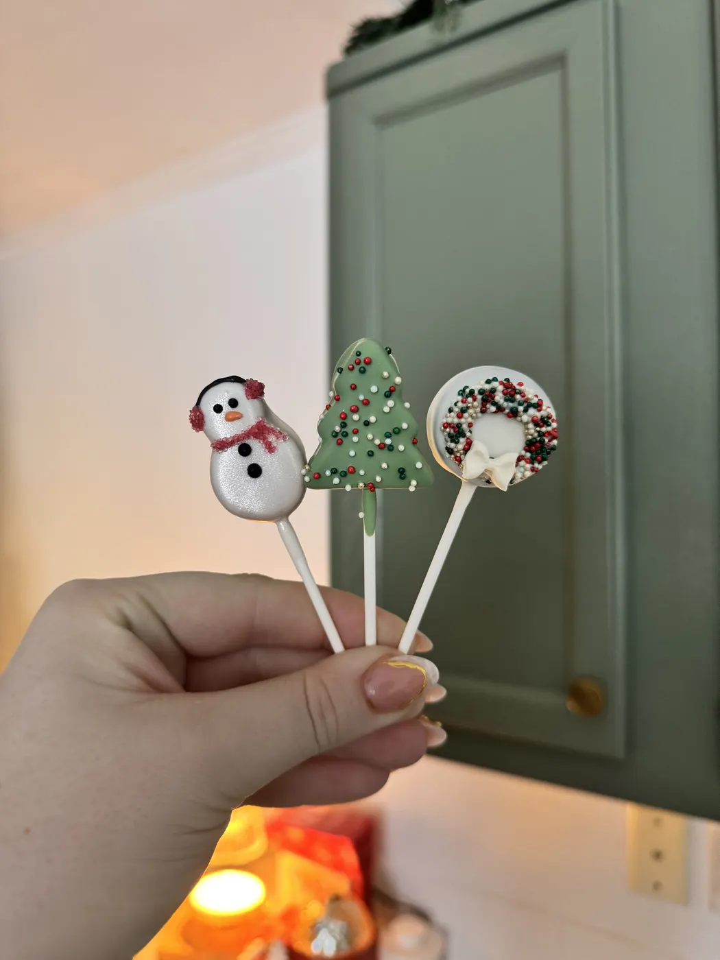 Custom Cake Pop example 154 from The Sweet Spot Cake Pops
