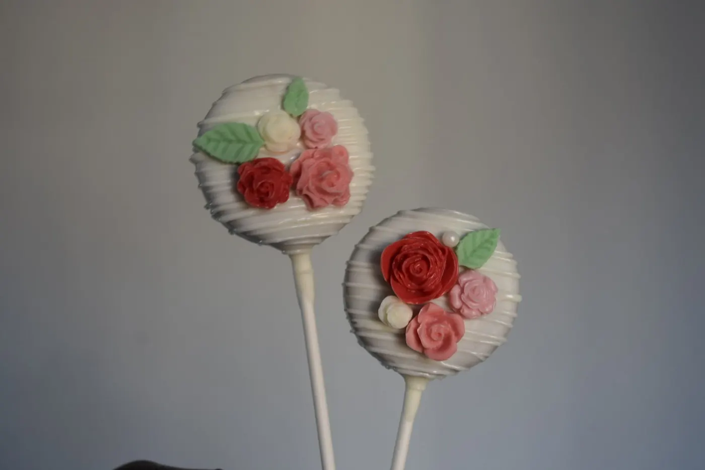 Custom Cake Pop example 165 from The Sweet Spot Cake Pops