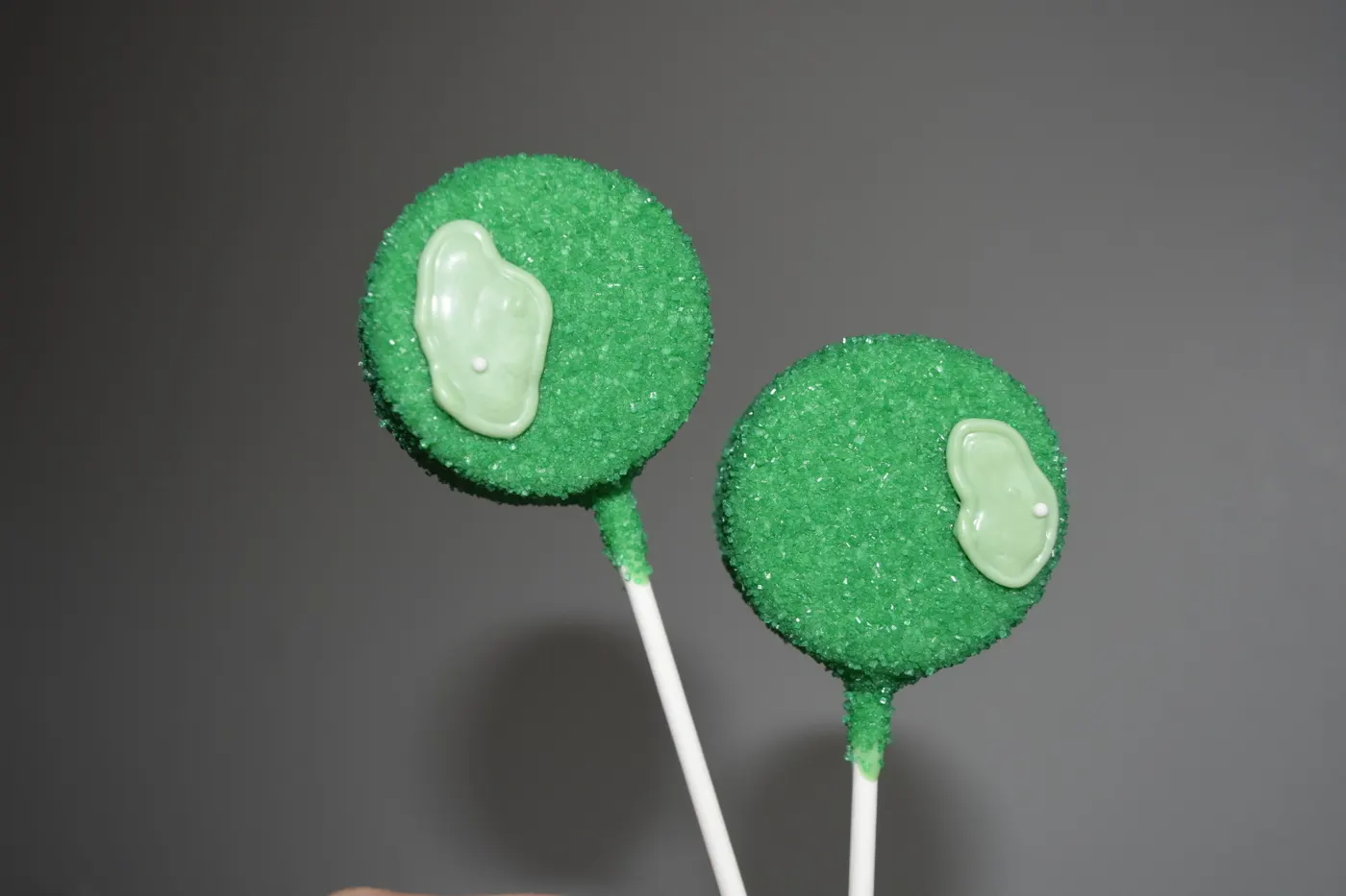 Custom Cake Pop example 170 from The Sweet Spot Cake Pops